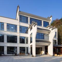 花筑庐江满山红遍民宿