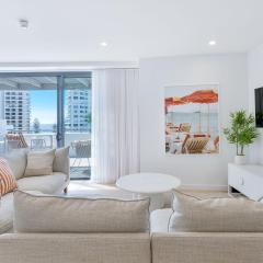 Burleigh Coastal Family Escape by Housemark Escapes