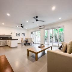 Beautiful 2 Bedroom Villa with pool in Canggu