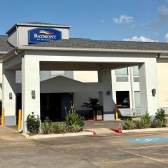 Baymont by Wyndham Iowa Lake Charles