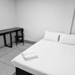 Mitr Inn Khaosan Road มิตร อินน์ ตรอกข้าวสาร Pro