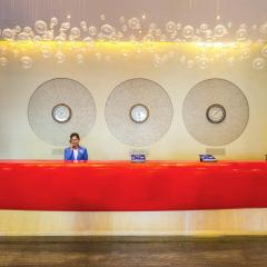 ibis Mall Avenue Dubai