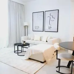 Exclusive Marina Lifestyle with Stunning Views