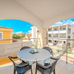 Gorgeous Apartment In Vir With Wifi