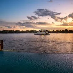 The David Livingstone Safari Lodge & Spa