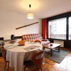 3P 6 Pers, Cuisine rénovée, Balcon Sud, Proche Pistes et Commerces, Parking, Casier à skis - FR-1-572-204