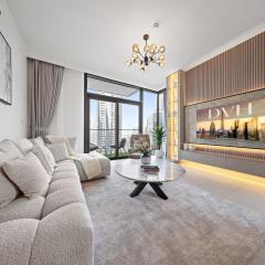 DVH Luxe Retreats 2 Bedroom Downtown by Burj Khalifa and Dubai Mall