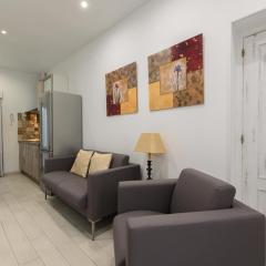 Acogedor Piso con Terraza y Espacios para Teletrabajo en Madrid Temporal SFU71