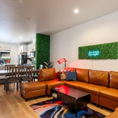 The Zen Den - Sauna Sleeps 15 & King Bed - Health Amenities