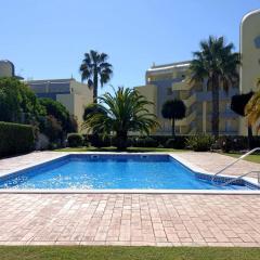 Pool View Balcony & Walk to beach, by TimeCooler