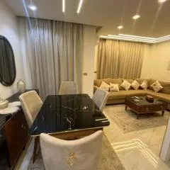 Evoke suites emerald