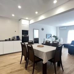 Apartamento con Terraza cerca del Mar