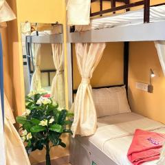 Welcome Inn Dormitory & PG Male And Female