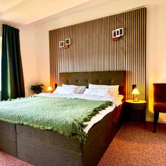 Hotel Bergen Zur Post by Rikas Hotels