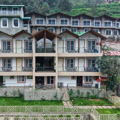 The Hoften Snowia Luxury Stay Near Bhalugarh Waterfall