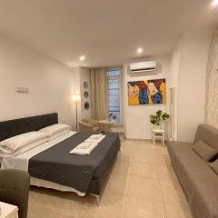 THE ROOM 115