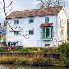 Chainbridge Cottage