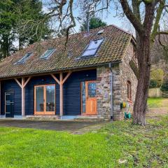Walnut Cottage Barn