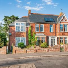 The Old Doctors Manor House