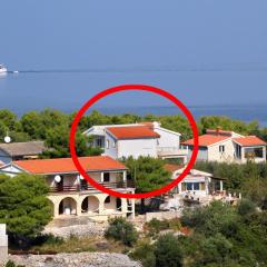 Apartments by the sea Rogac, Solta - 21346