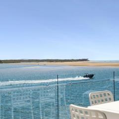 5-'Mariners Point' 2-4 William Street Noosaville