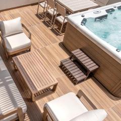 Luxury Suites With Balcony And Jacuzzi At Sea Side By Rently