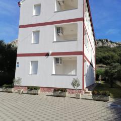 Apartments Sušec