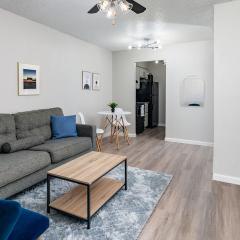 Cozy 1-BR Near Triangle, UT, SXSW & Hyde Park