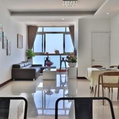 Căn Hộ 2 Phòng Nhìn Thẳng Ra Biển,Cách Biển 50m