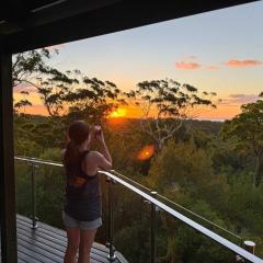 Bushys Hilltop (Kingfisher Bay, Kgari)