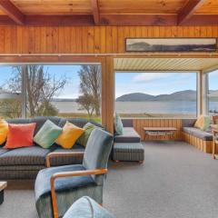 Kramphouse - Kuratau Holiday Home