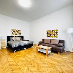 Comfortable 1BR & Lounge Apartment 7 min Westbahnhof
