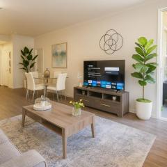 Marina del Rey Family 2BR - Pool, Spa and Gym Access