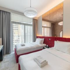 Luxury 4BR Burj Khalifa Dubai Mall