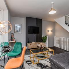 Eastbourne 2 Bedroom Apartment Next to Shopping Centre and Beach