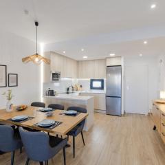 Cosy Casa Nalia - Apartment with Terrace, Pools & Jacuzzi