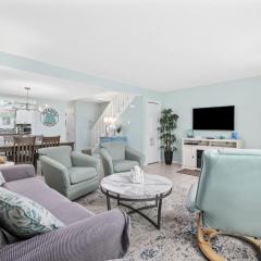 Townhome 1 Block from Myrtle Beach