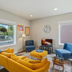 The Meadow - Elegant 3BR Getaway - Near Wright Park & Gazebo