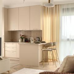 ARI Luxury Apartment with Balcony