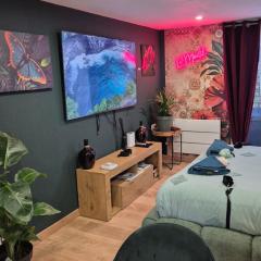 LoveRoom le moutik du bord de mer avec SPA et sauna parking gratuit