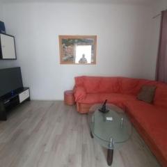 Four Bedroom Holiday Home With Terrace & Sea View