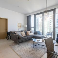 Fully Furnished 2BR-Direct Dubai Mall Connection