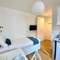New 448 Suite Wilson - Cosy Apartment Paris Center