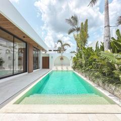 Casa Petak 9 - Architectural 3BR Tropical Paradise with Pool in Pererenan
