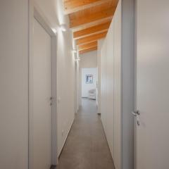 GoHost - The Corridor near the Station