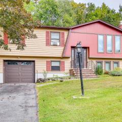 Family Home Close to Warwick, 5 Mi to Lake!