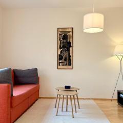 Oulu Modern 2BR with Sauna, Patio and Parking, 10 min to Center