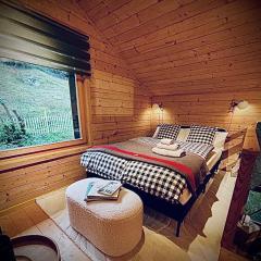 Hüttli Chalet with panoramic view
