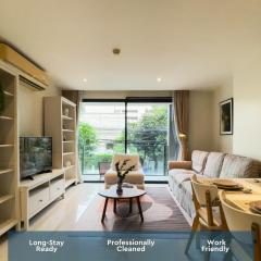 Vibe Sukhumvit 61 l Ultra WIFI l Walk to BTS Thonglor or Ekkamai