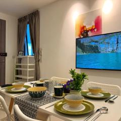 4BR KLCC View MRT 2min Free Parking Big Unit